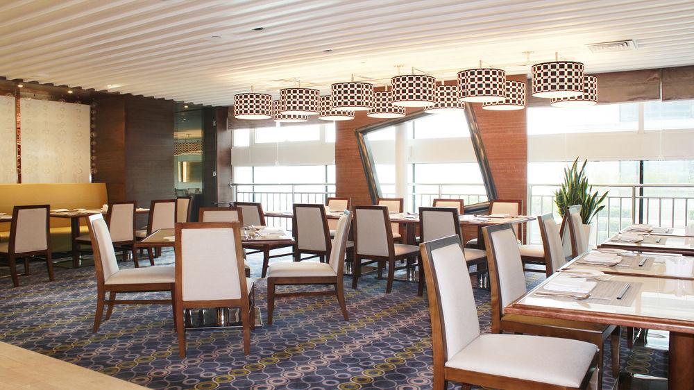 Holiday Inn Shijiazhuang Central By Ihg Dış mekan fotoğraf